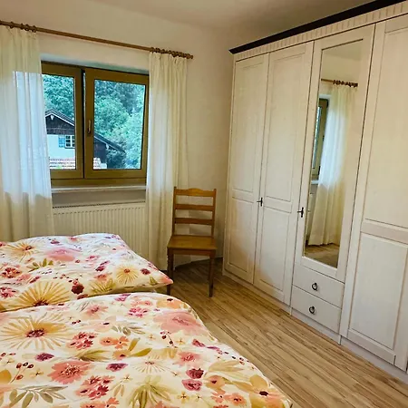 Hammerstein Apartment *
